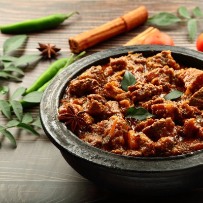 Rogan Josh Curry made from organic ingredients